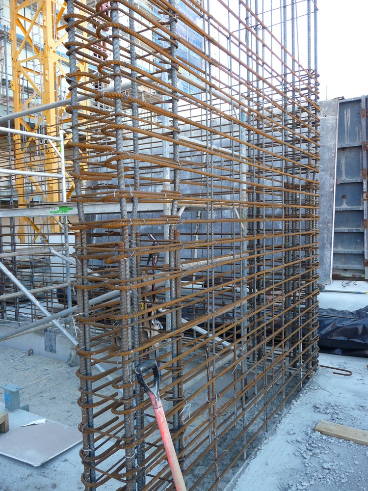 A picture containing scaffolding, snow, outdoor, buildingDescription automatically generated